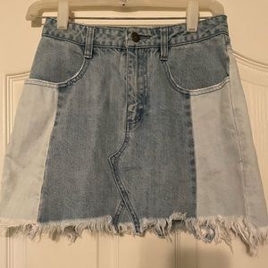 Free people denim two toned skirt size 0 distressed